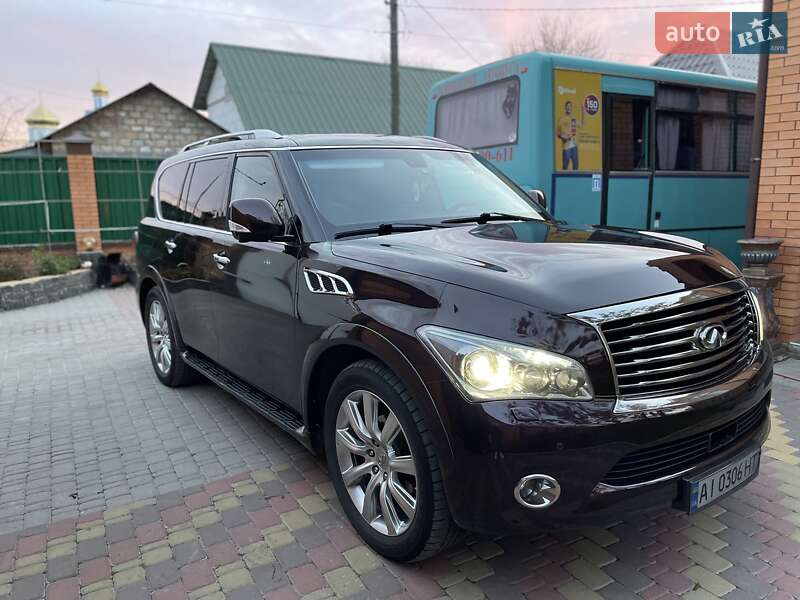 Infiniti QX56 2011