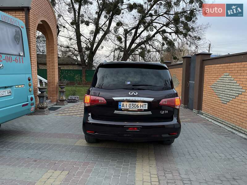 Infiniti QX56 2011