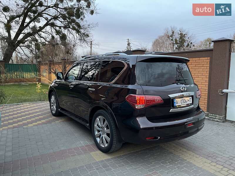 Infiniti QX56 2011