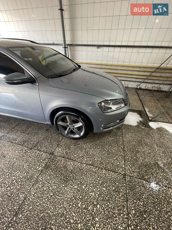 Volkswagen Passat 2012