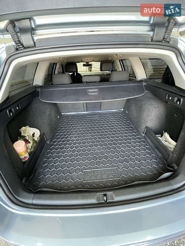 Volkswagen Passat 2012