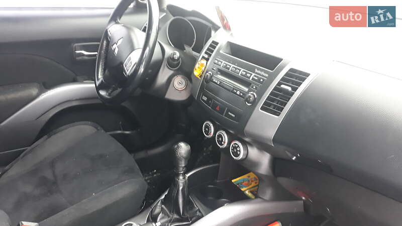 Mitsubishi Outlander 2007