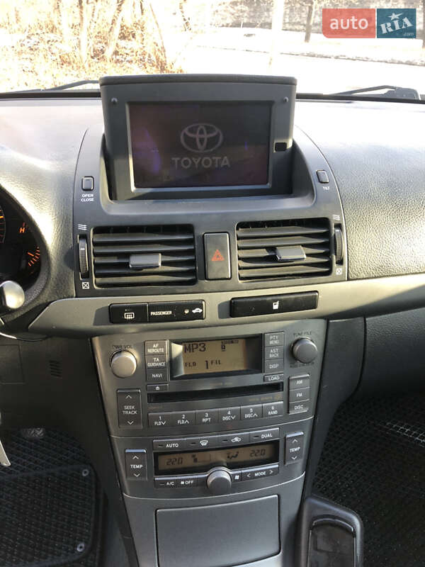 Toyota Avensis 2007