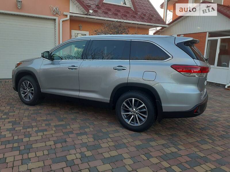 Toyota Highlander 2018