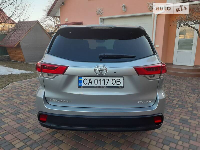 Toyota Highlander 2018