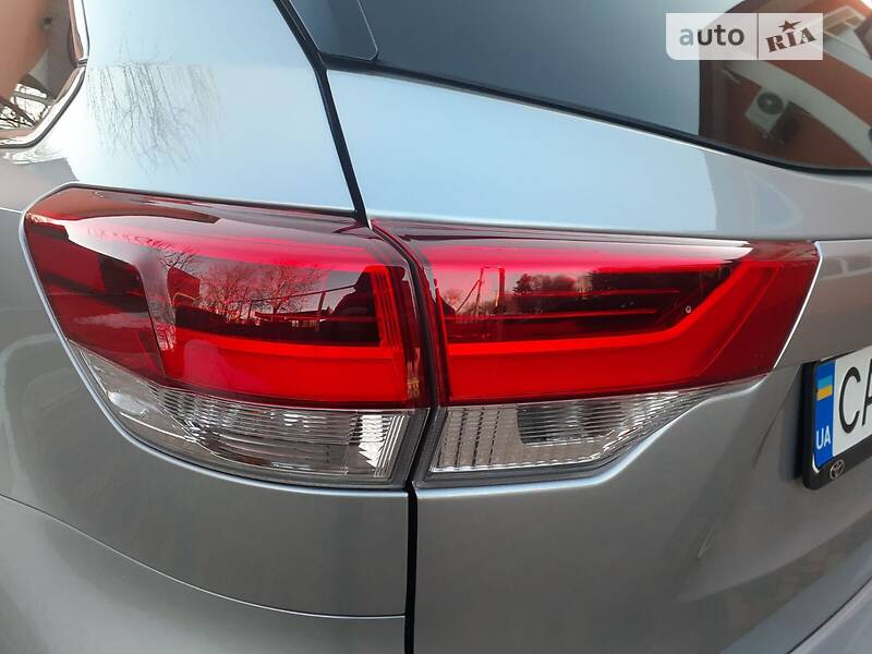 Toyota Highlander 2018