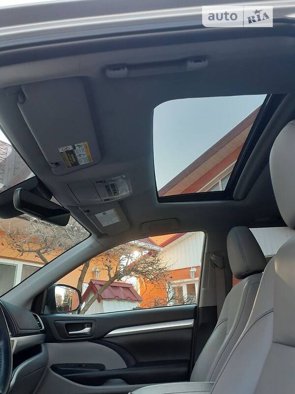 Toyota Highlander 2018