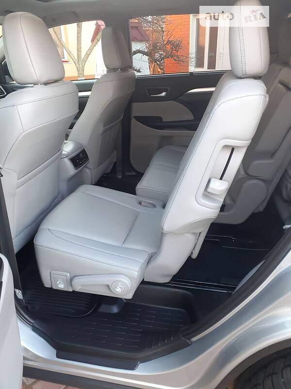 Toyota Highlander 2018