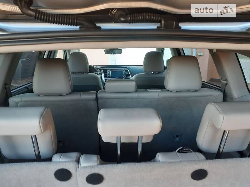 Toyota Highlander 2018