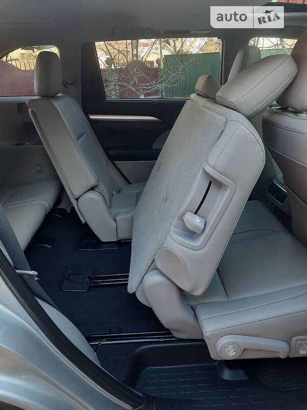 Toyota Highlander 2018