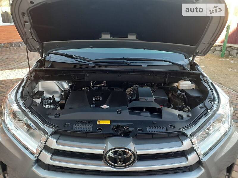 Toyota Highlander 2018