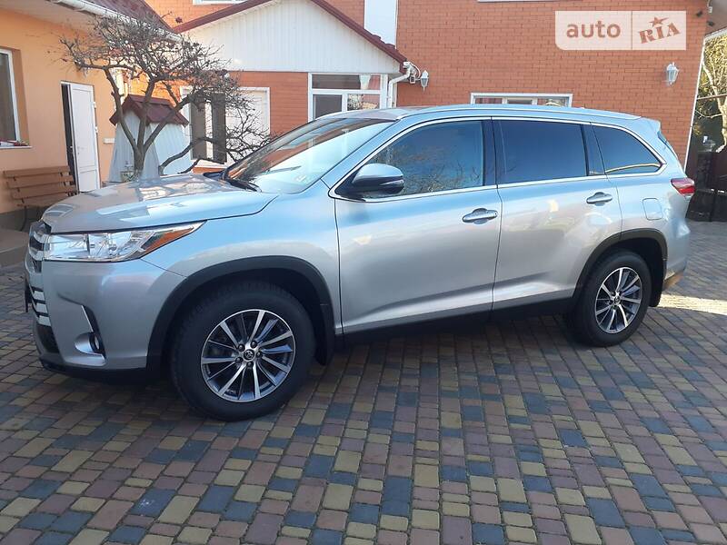 Toyota Highlander 2018