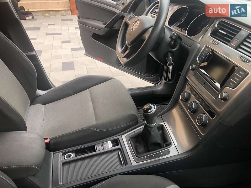 Volkswagen Golf 2015