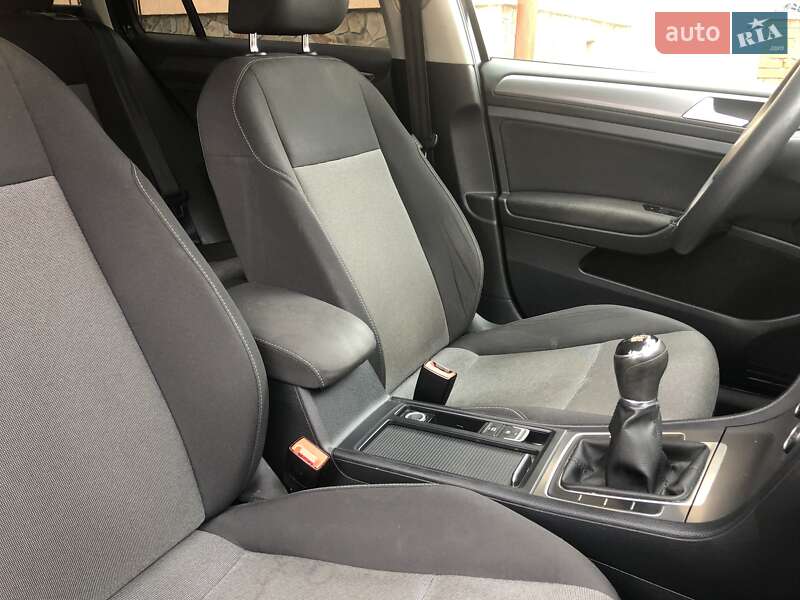 Volkswagen Golf 2015