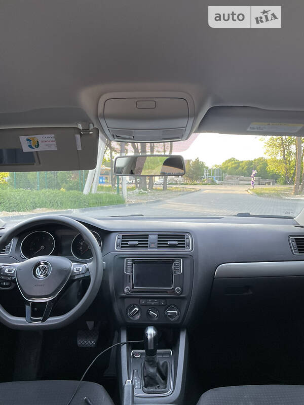 Volkswagen Jetta 2016