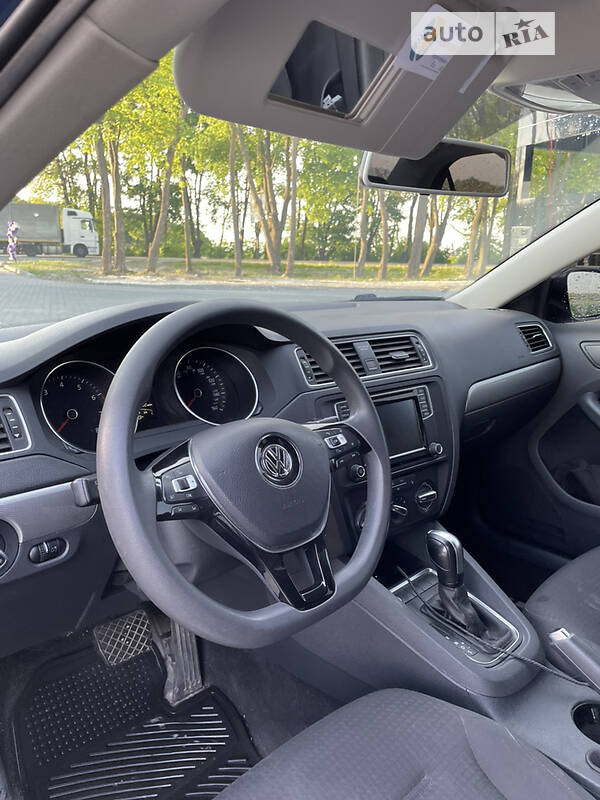 Volkswagen Jetta 2016