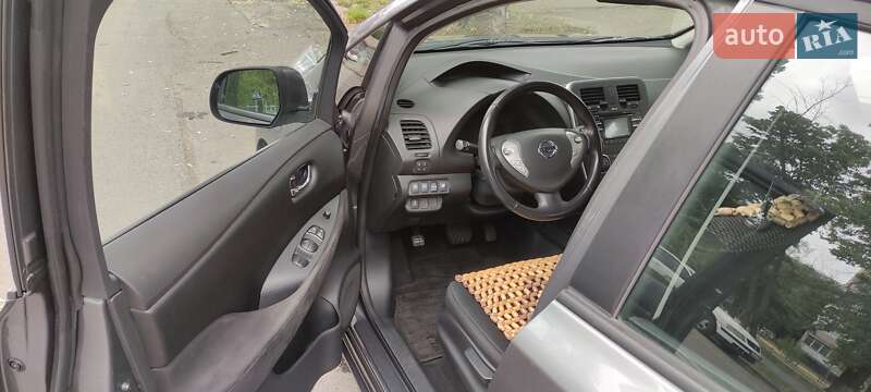 Nissan-18