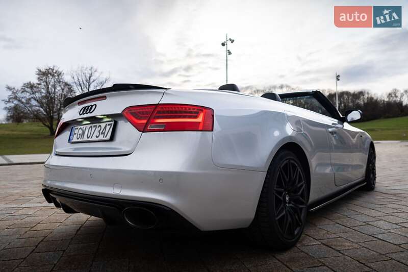 Audi-64