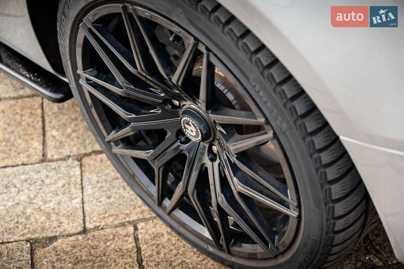 Audi-7