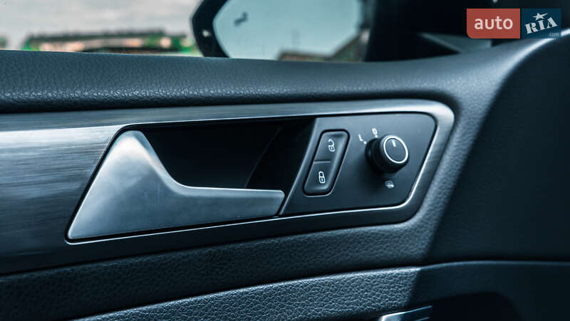 Volkswagen e-Golf 2019