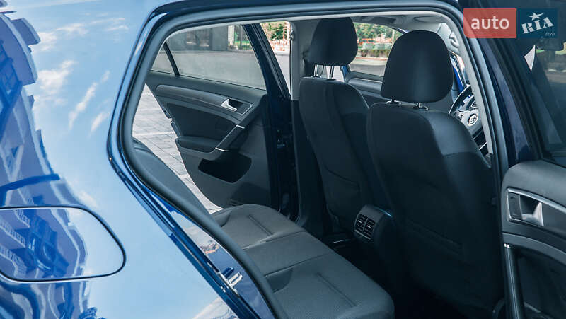 Volkswagen e-Golf 2019