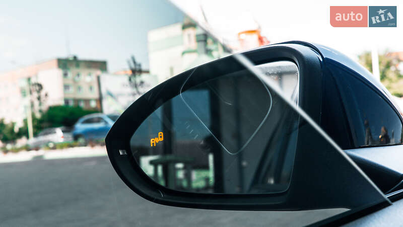 Volkswagen e-Golf 2019