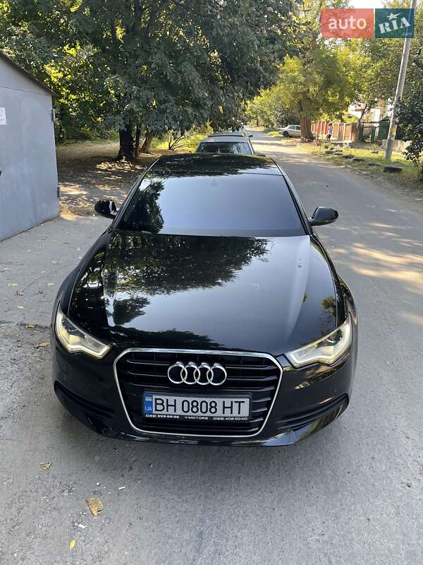 Audi-3