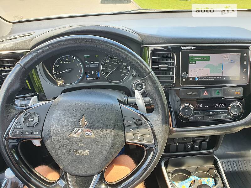 Mitsubishi Outlander 2017