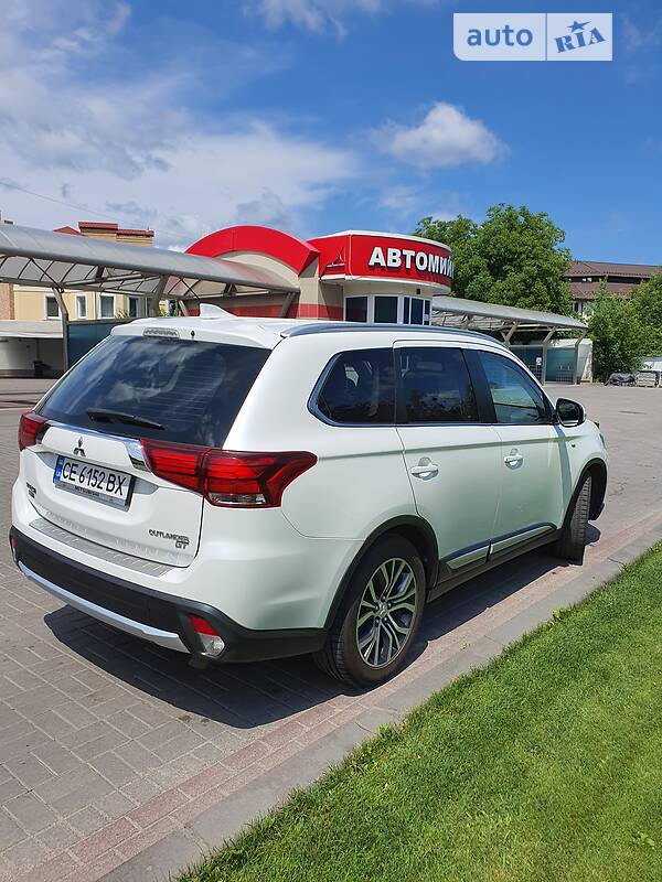 Mitsubishi Outlander 2017