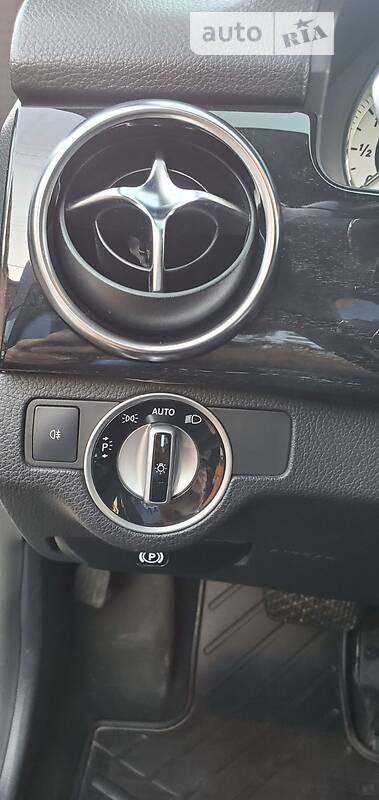 Mercedes-Benz GLK-Class 2013