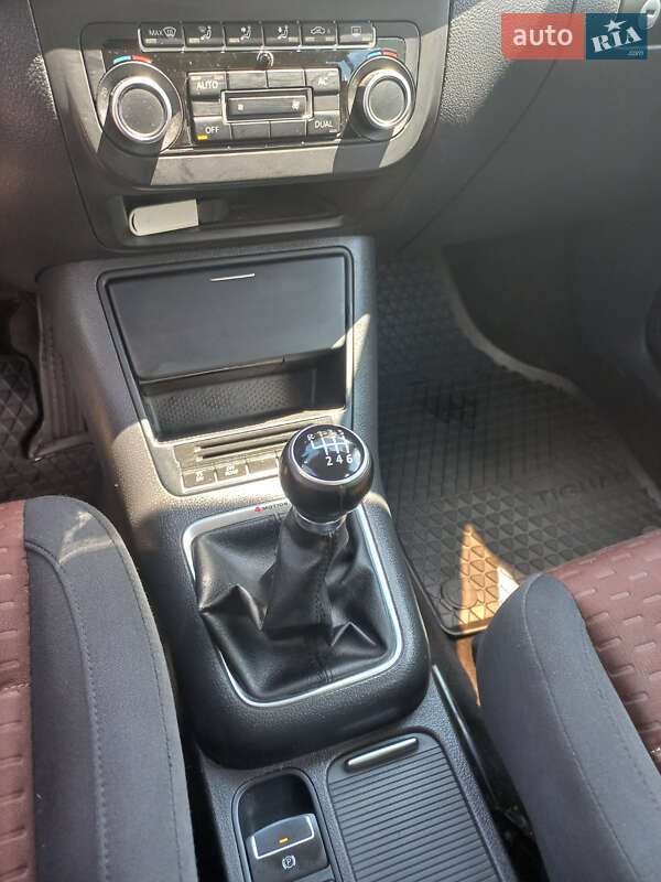 Volkswagen Tiguan 2011