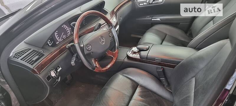 Mercedes-Benz S-Class 2007