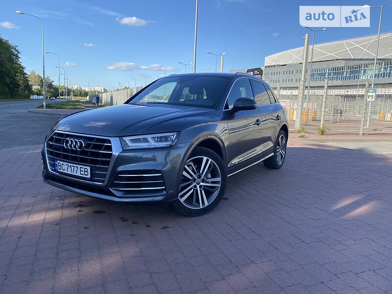 Audi-8