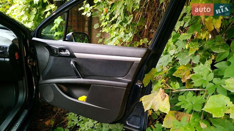 Peugeot-6