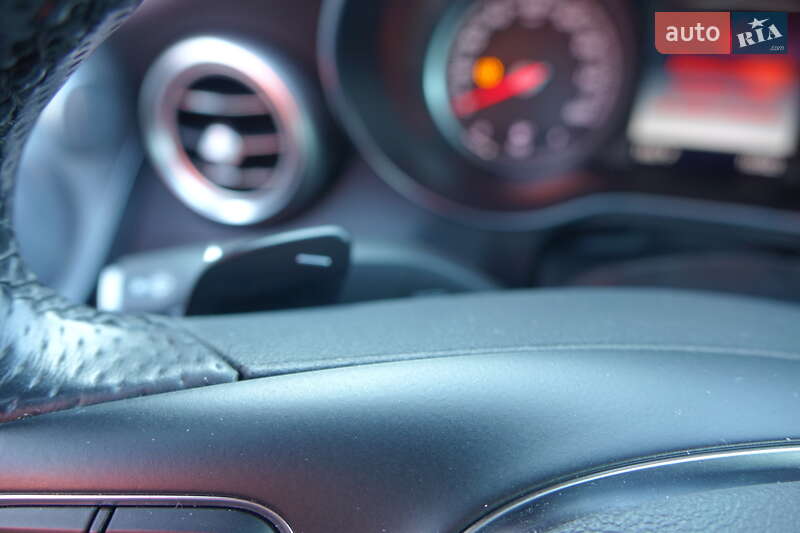 Mercedes-Benz C-Class 2018