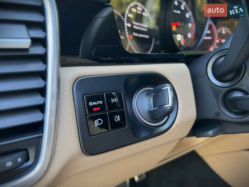 Porsche Cayenne 2018