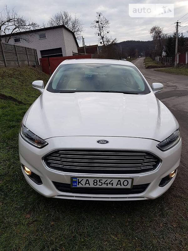 Ford Fusion 2015