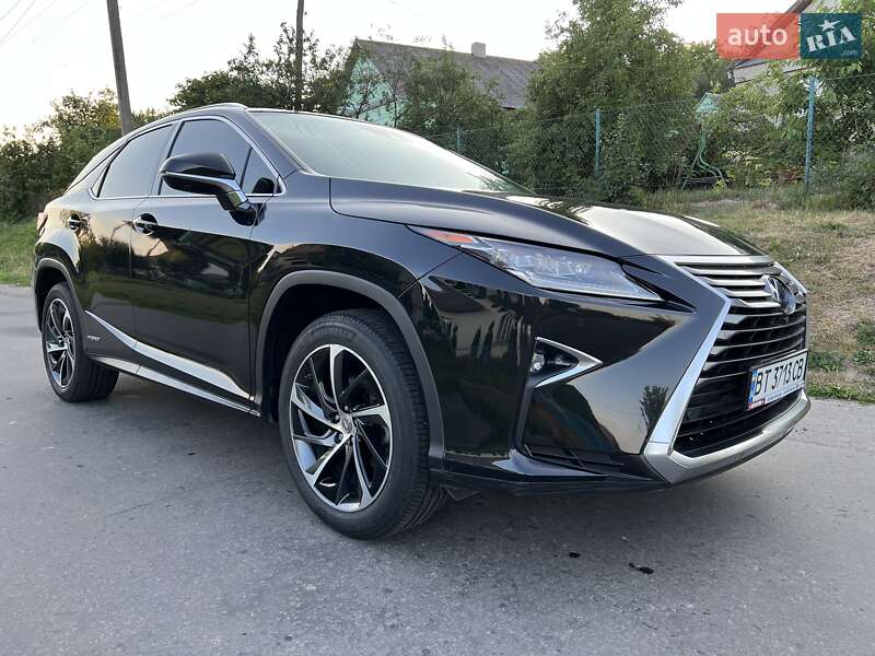 Lexus-8