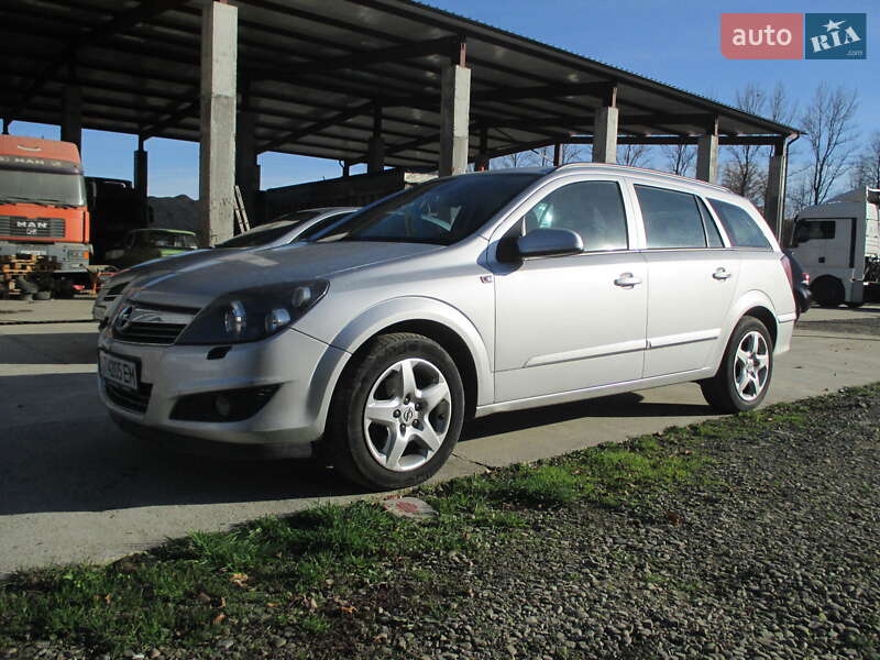 Opel Astra 2008