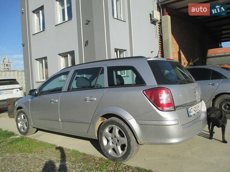 Opel Astra 2008