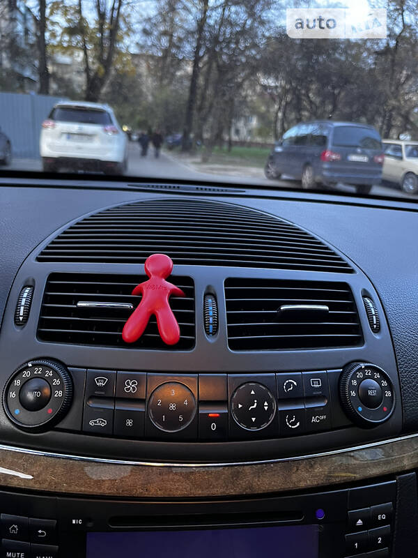 Mercedes-Benz E-Class 2007