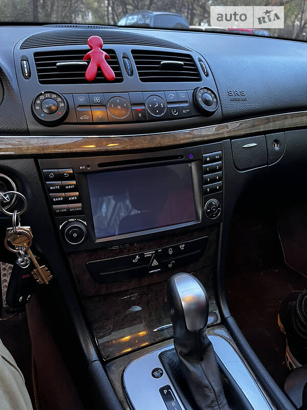 Mercedes-Benz E-Class 2007