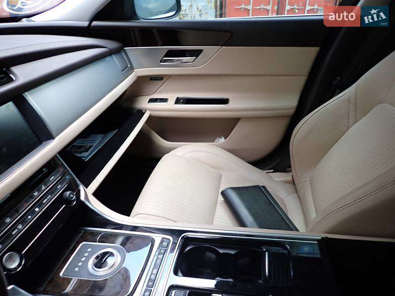 Jaguar-9
