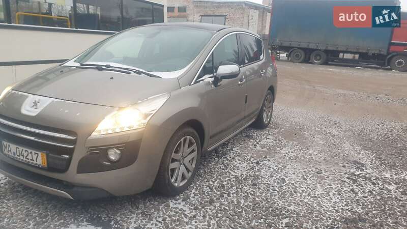 Peugeot 3008 2012
