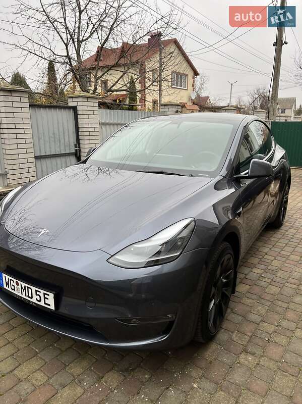 Tesla-43