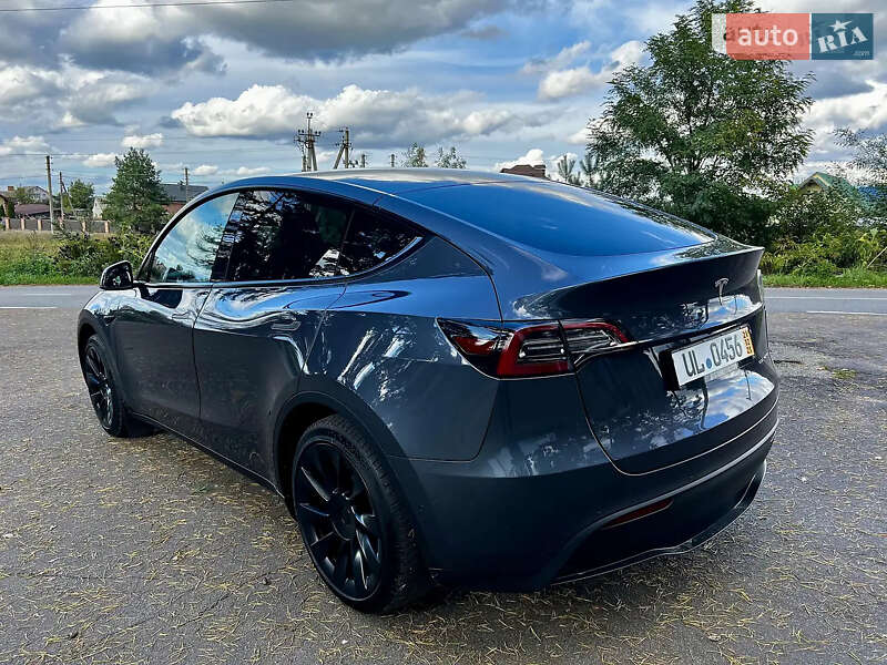 Tesla-9
