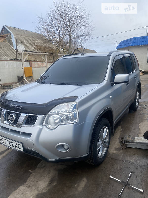 Nissan-5