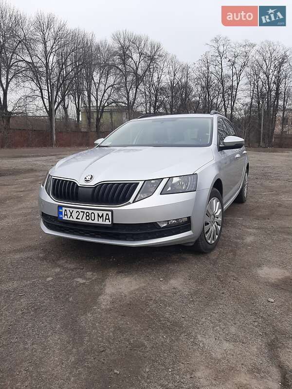 Skoda-7