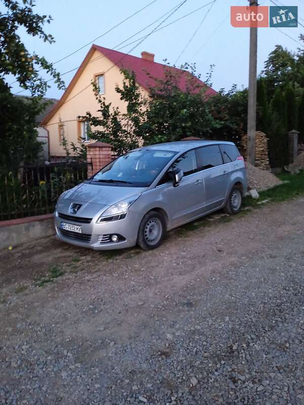 Peugeot-4
