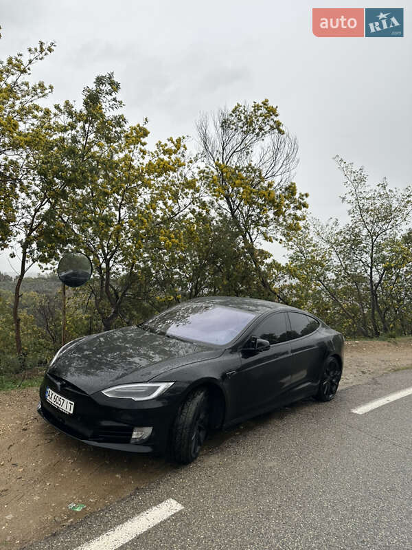 Tesla-4